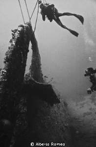 Divin on Duranven wreck.
The Duranven was sunk upsidedow... by Alberto Romeo 